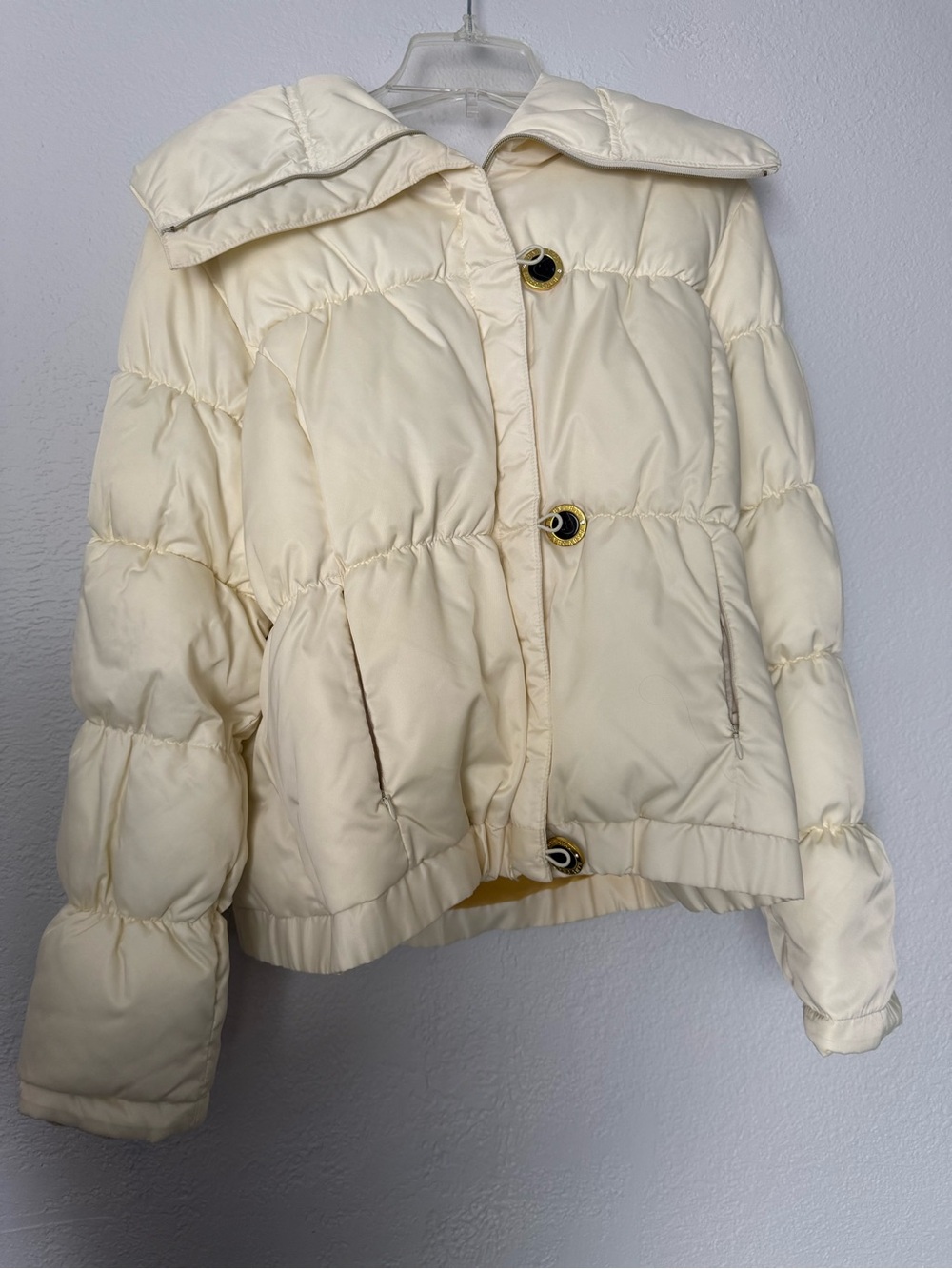 Vintage Y2K Like new BABY PHAT women's white puffer jacket Sz Xxl Gold Accessory